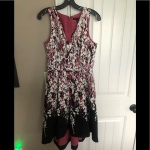 Worn once White House black market dress-size 6